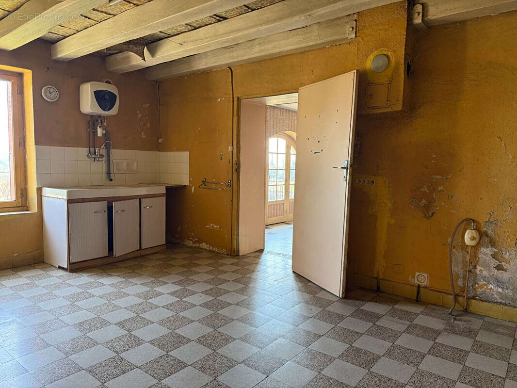 Maison à LIERGUES