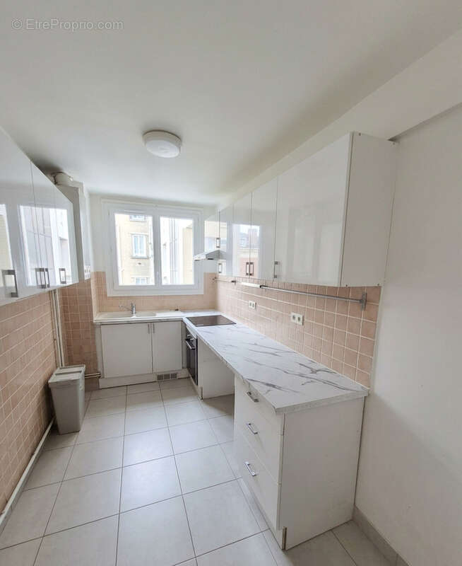 Appartement à LE RAINCY