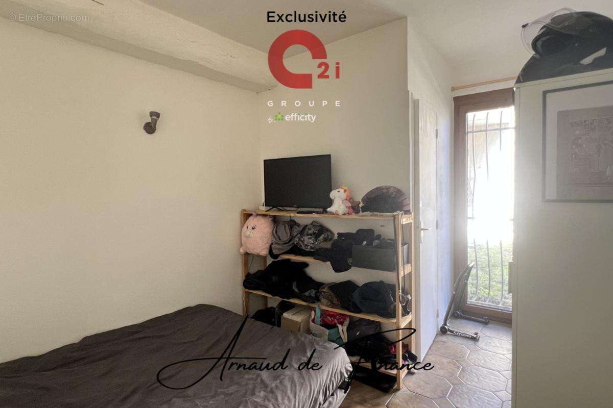 Appartement à VAUGRIGNEUSE
