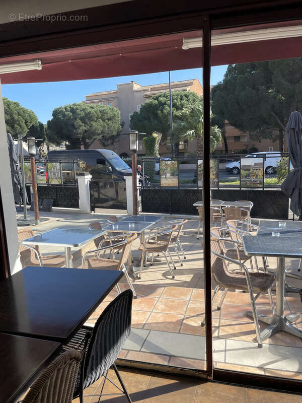 Commerce à FREJUS