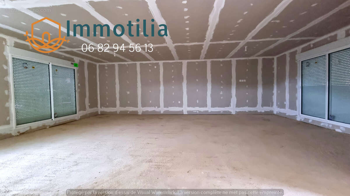 Maison à PONT-SUR-YONNE