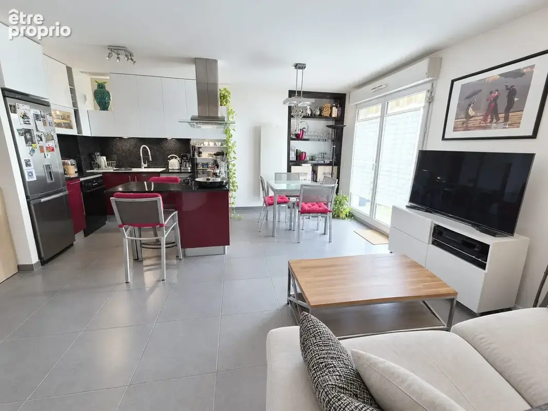 Appartement 2 pièces 47 m² à vendre à Noisy-Le-Grand (93160) - photo 1