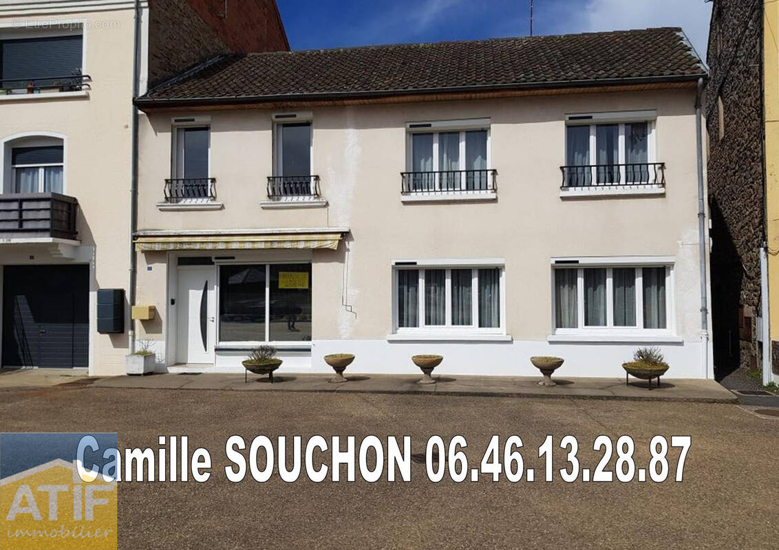 Maison à LE MAYET-DE-MONTAGNE