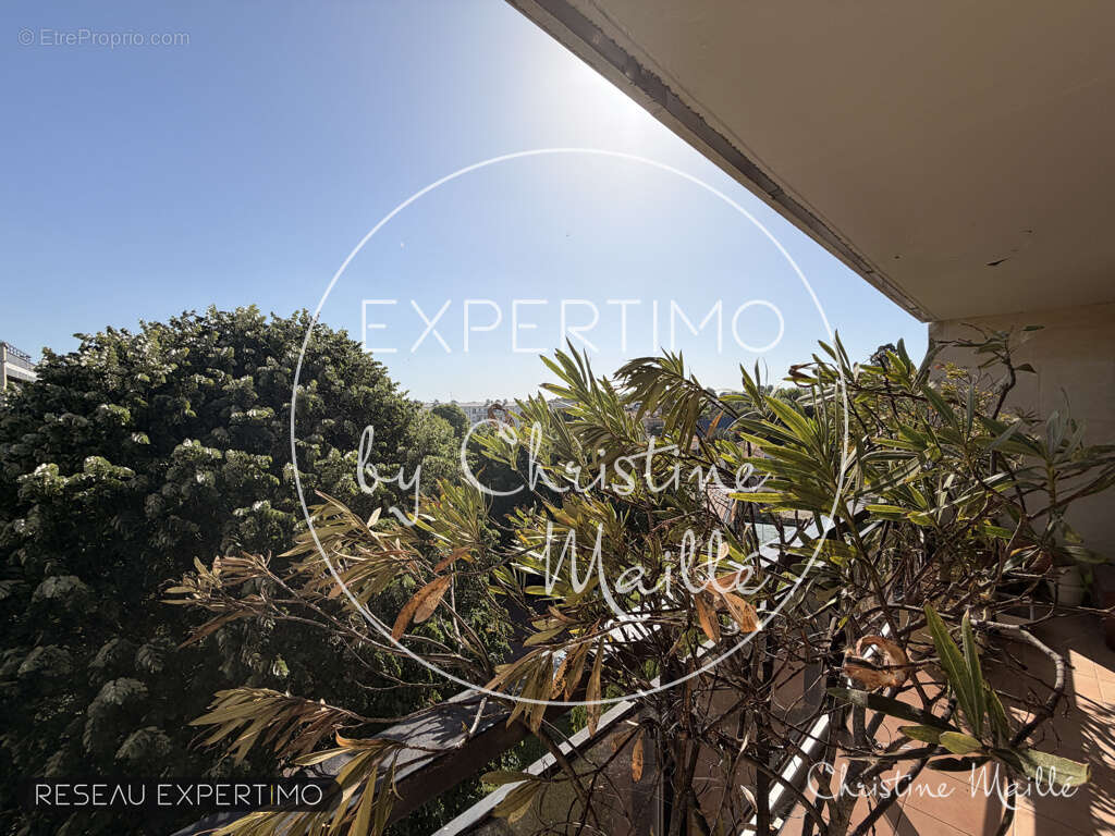 Versailles montreuil - appartement 5 pièces 106 m2 avec balcon, parking en sous/sol et ascenseur - photo 7