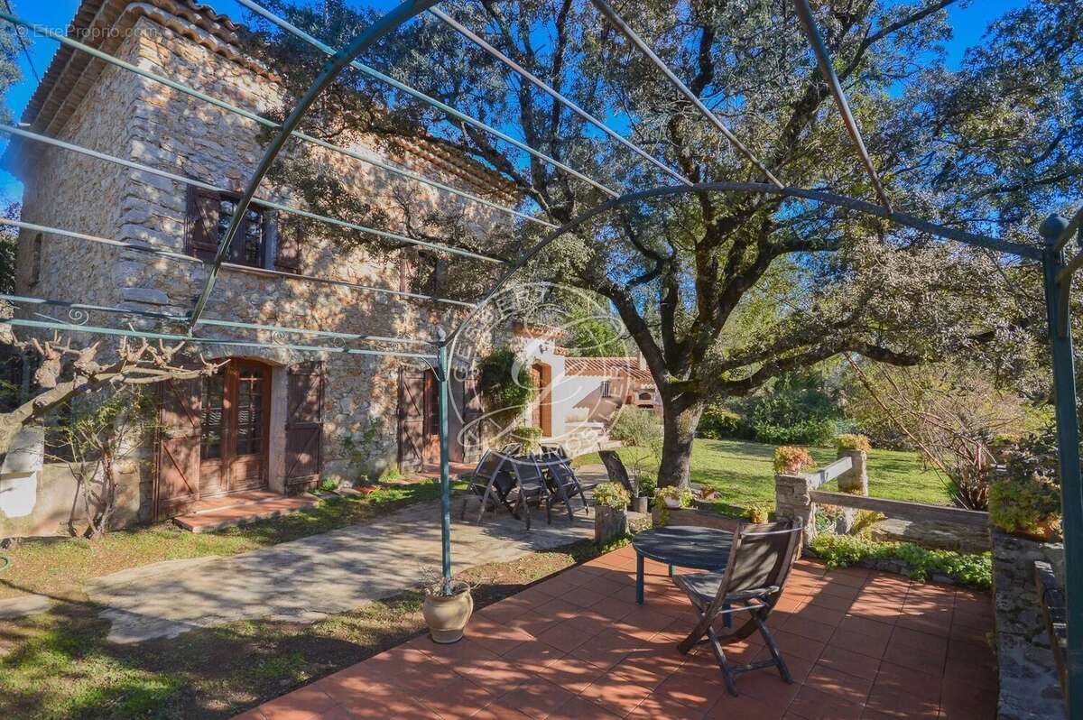 Maison à LE THORONET