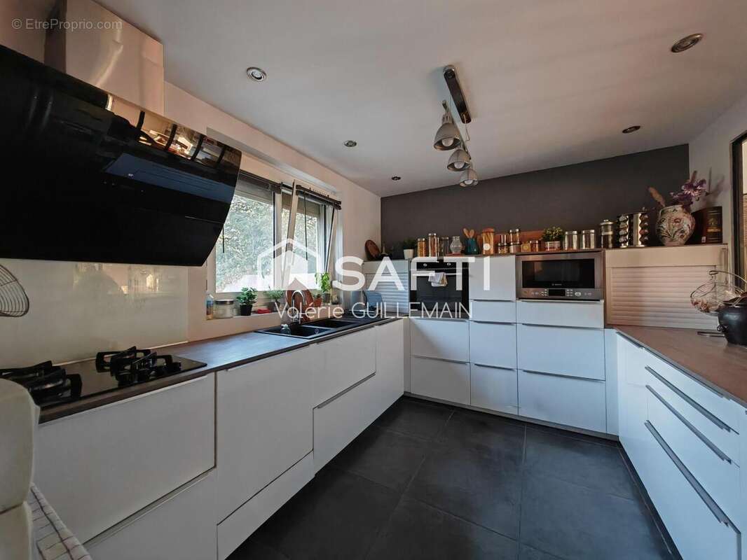 Photo 7 - Maison à PORT-DE-BOUC