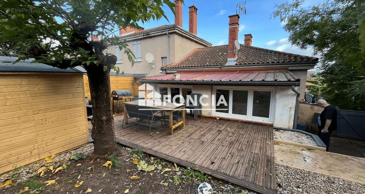 Maison à SAINT-BENOIT-DE-CARMAUX