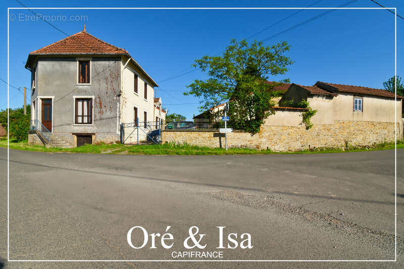 Maison à CHATEAUMEILLANT