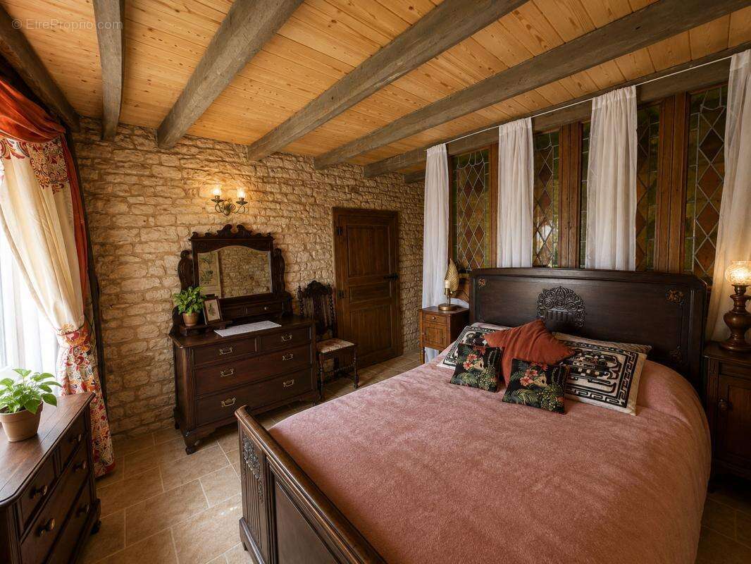 Maison à SAUZE-VAUSSAIS