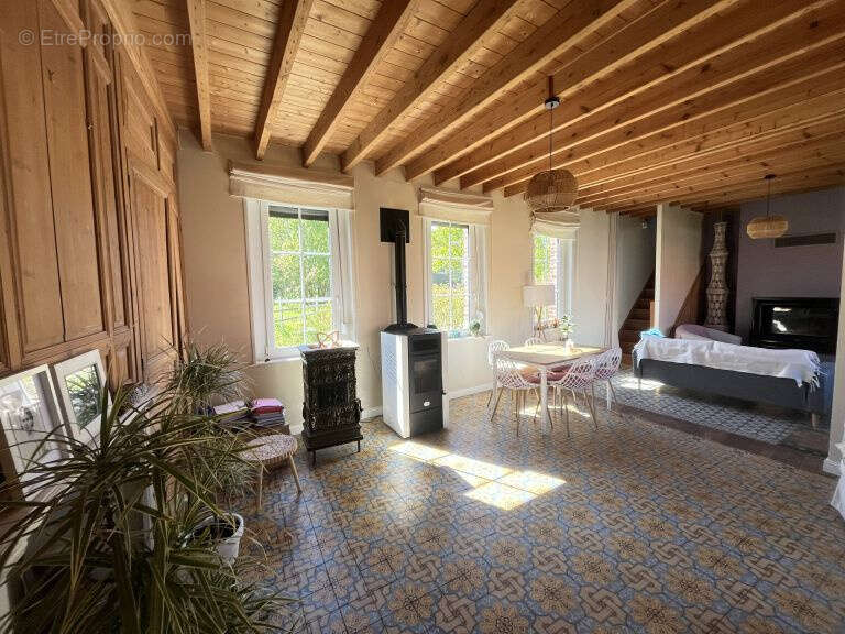 Maison à CROISETTE
