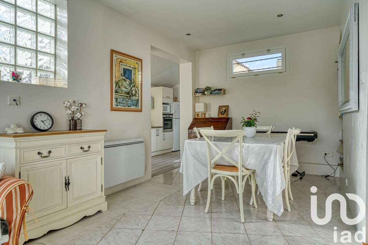 Photo 8 - Maison à EPONE