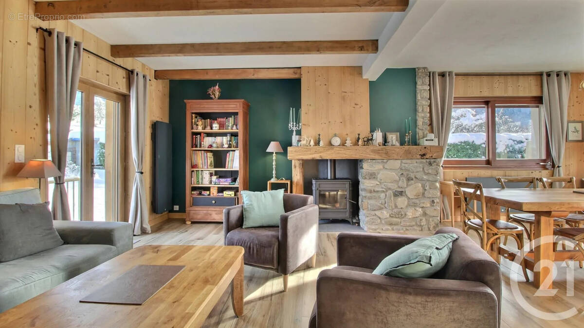 Maison à THOLLON-LES-MEMISES