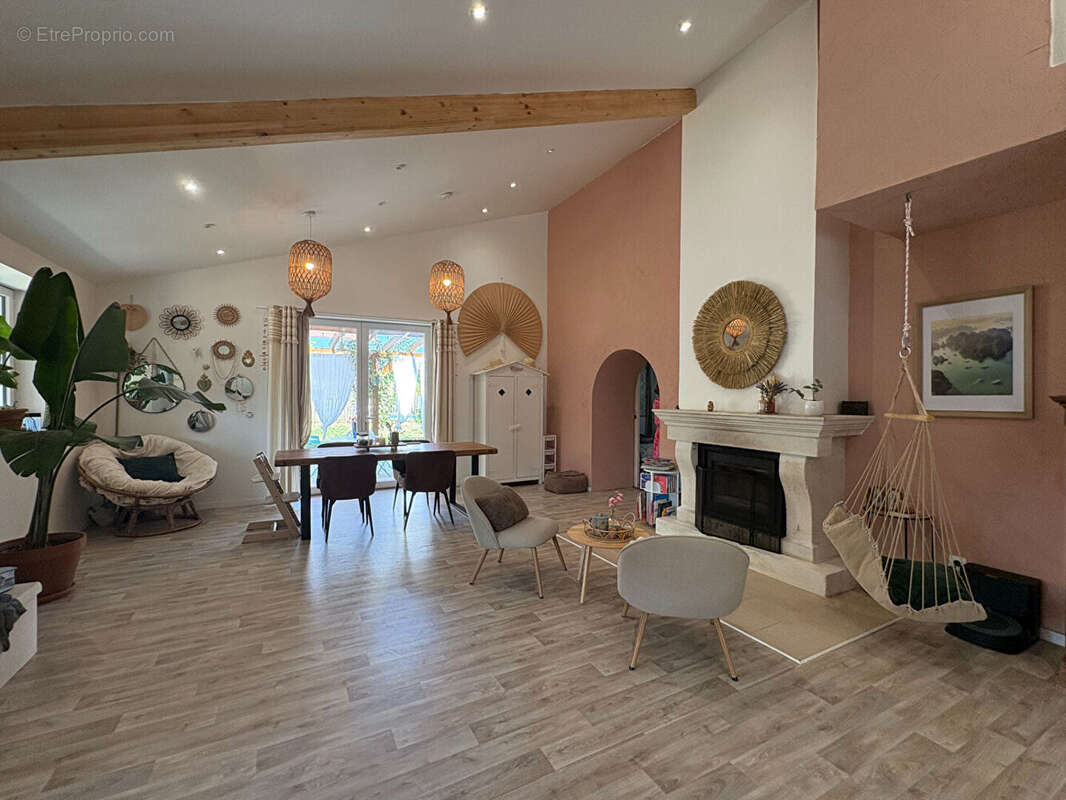 Maison Vicq D Auribat 4 pièce(s) 152 m2 - photo 2