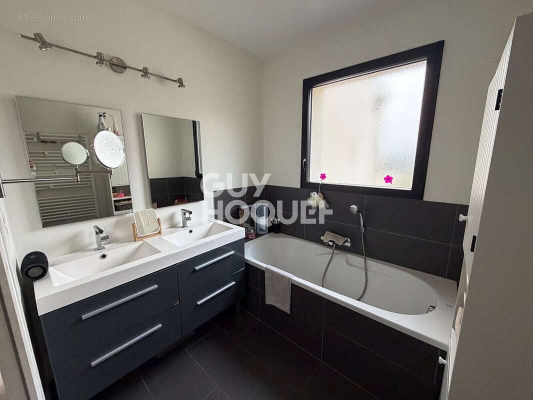 Maison à ETABLES-SUR-MER