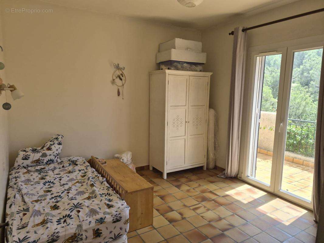 Maison à CUERS