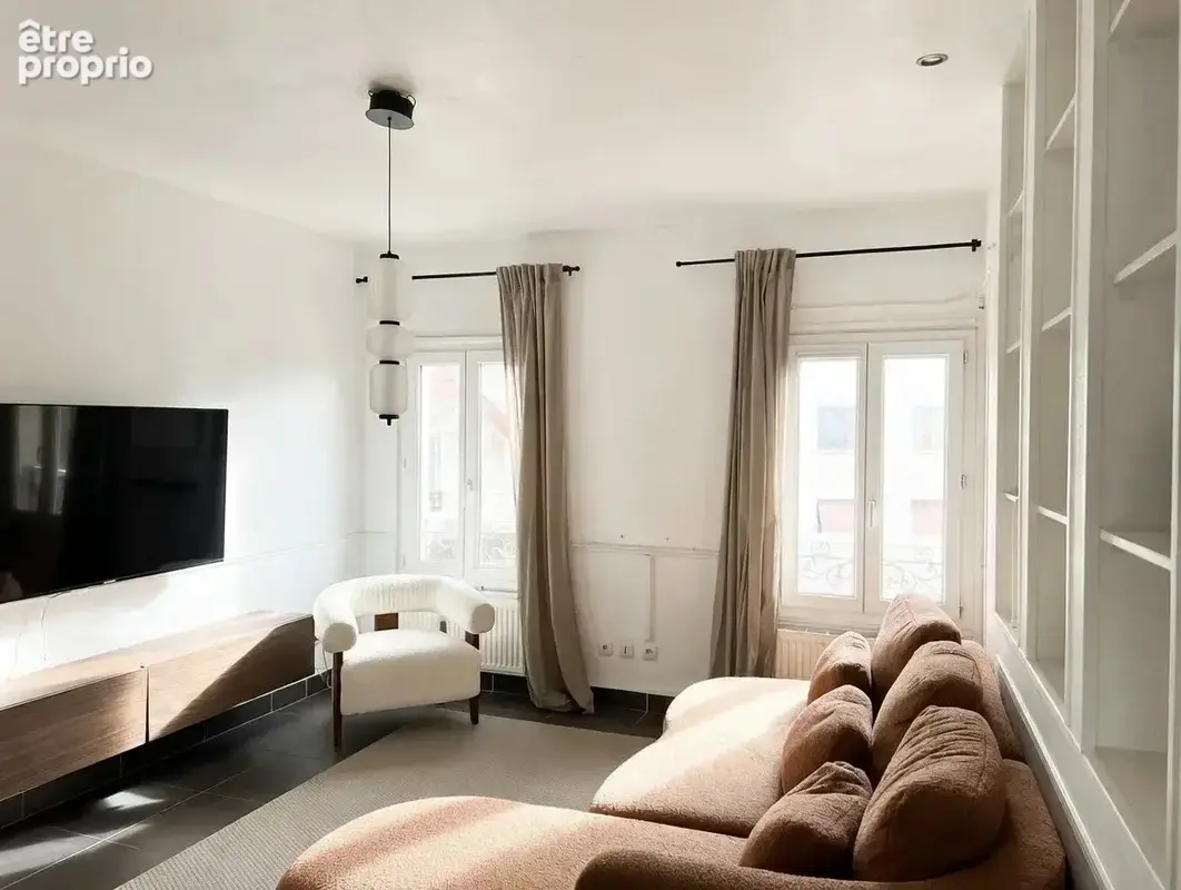 Appartement à SAINT-MAUR-DES-FOSSES