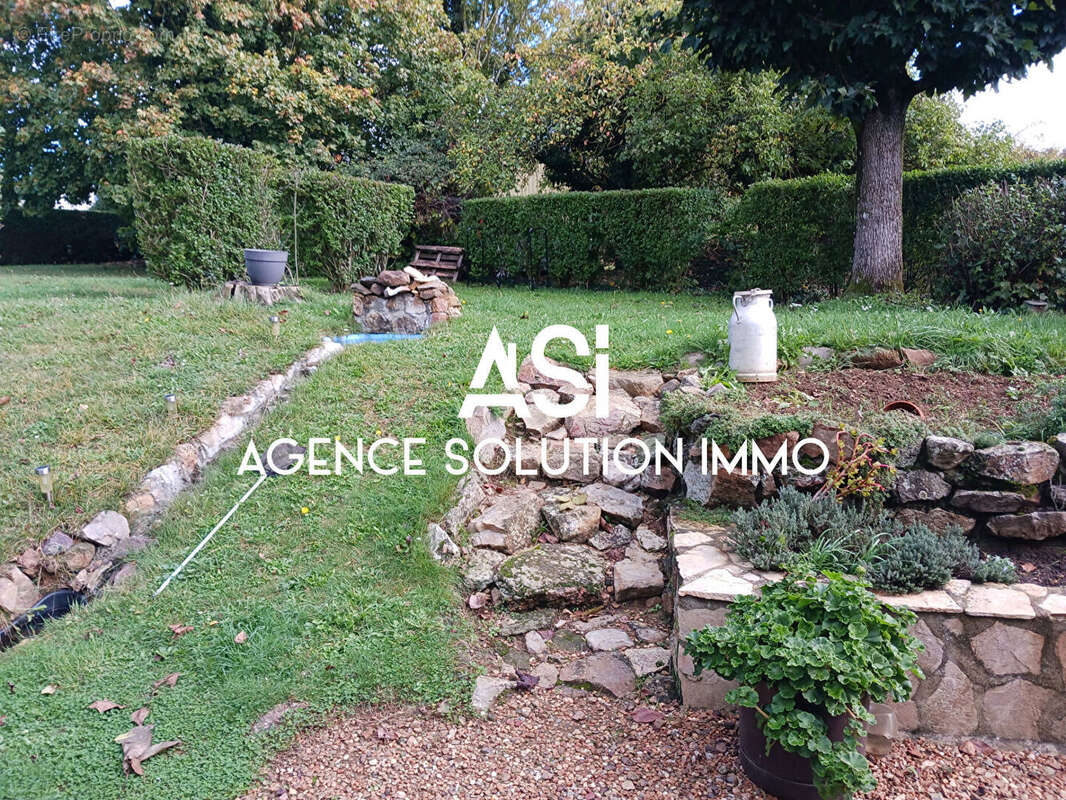 Maison à CONDE-SUR-SARTHE