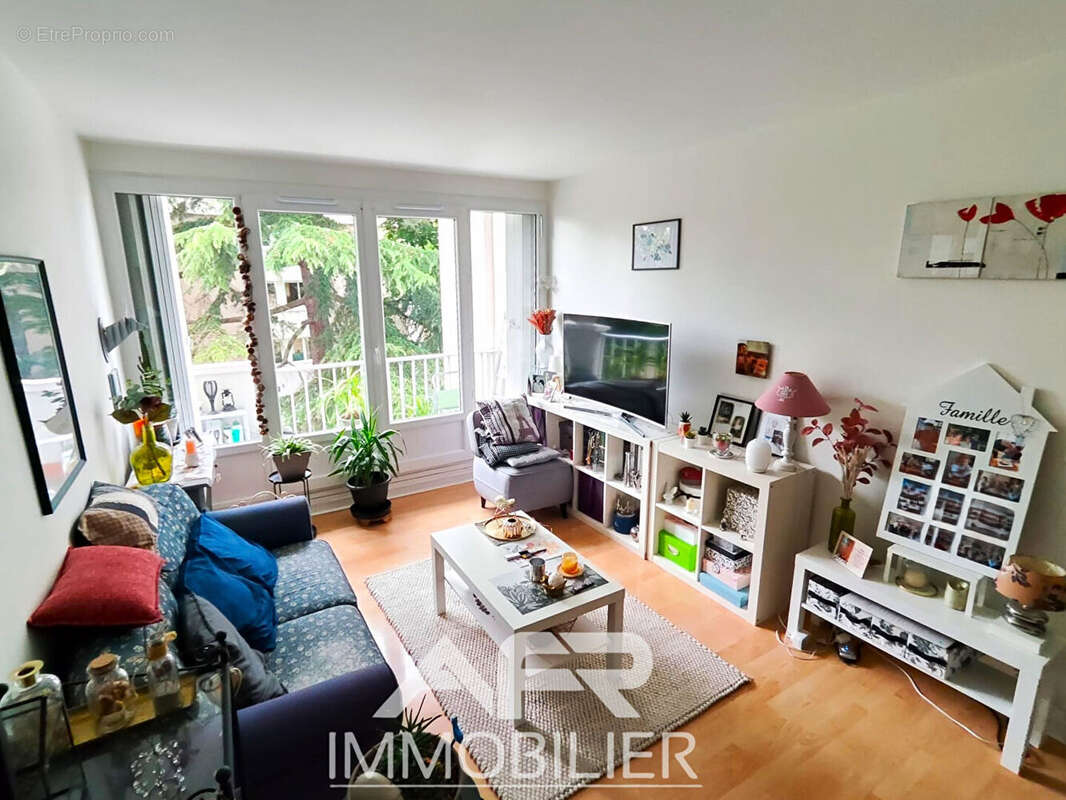 Appartement à CARRIERES-SUR-SEINE
