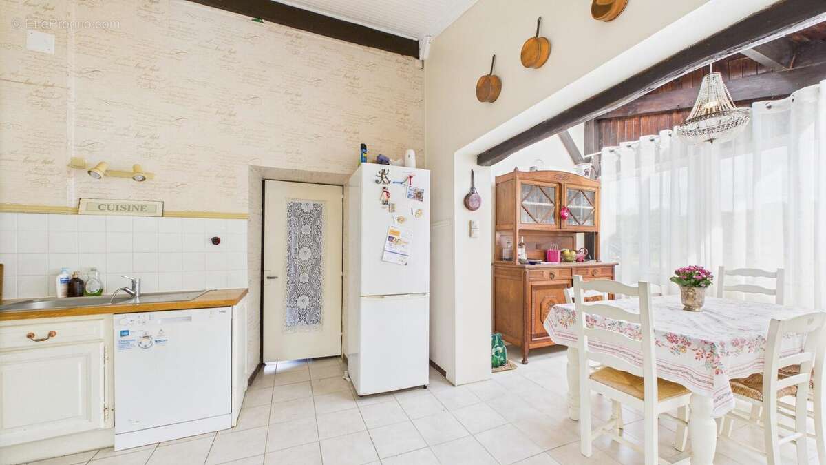 Photo 5 - Maison à BUSSIERE-POITEVINE