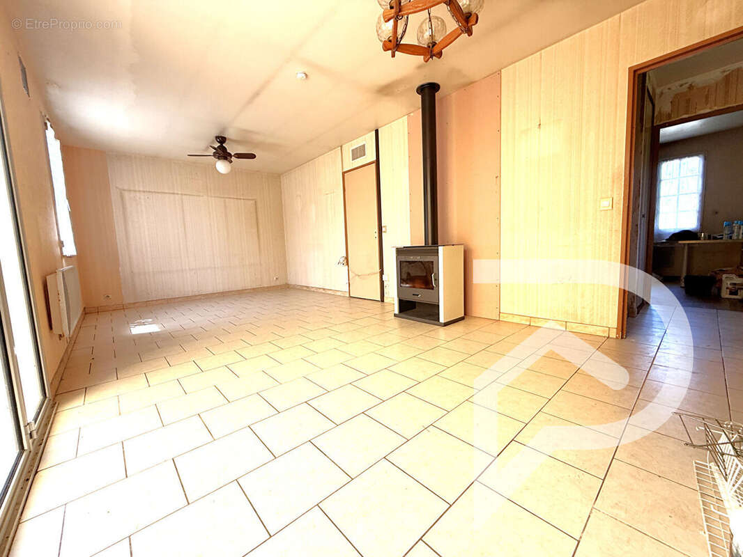 Maison à BERNES-SUR-OISE