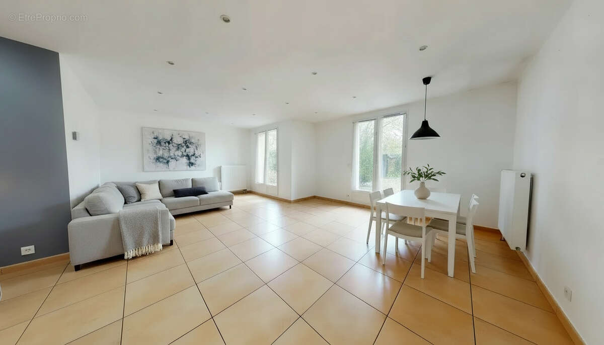 Maison à CORMEILLES-EN-PARISIS