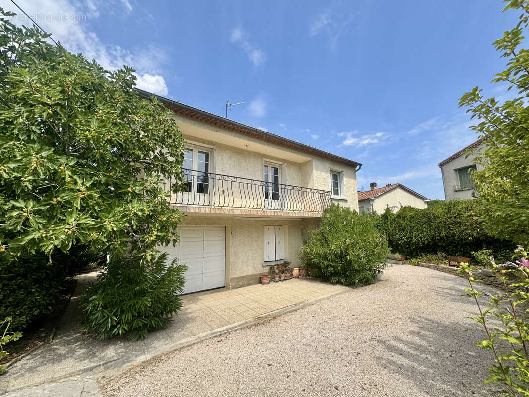 Villa au cœur de Vaison, comprenant 2 habitations et 2 garages - photo 36