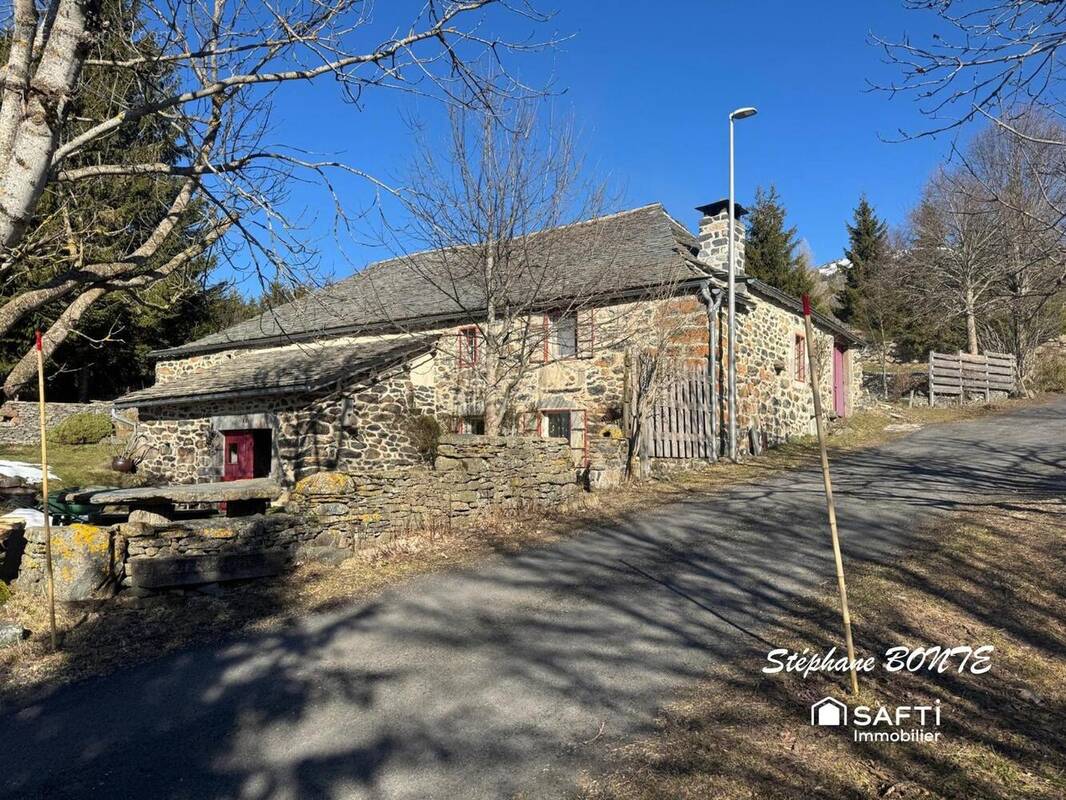 Photo 1 - Maison à LES ESTABLES