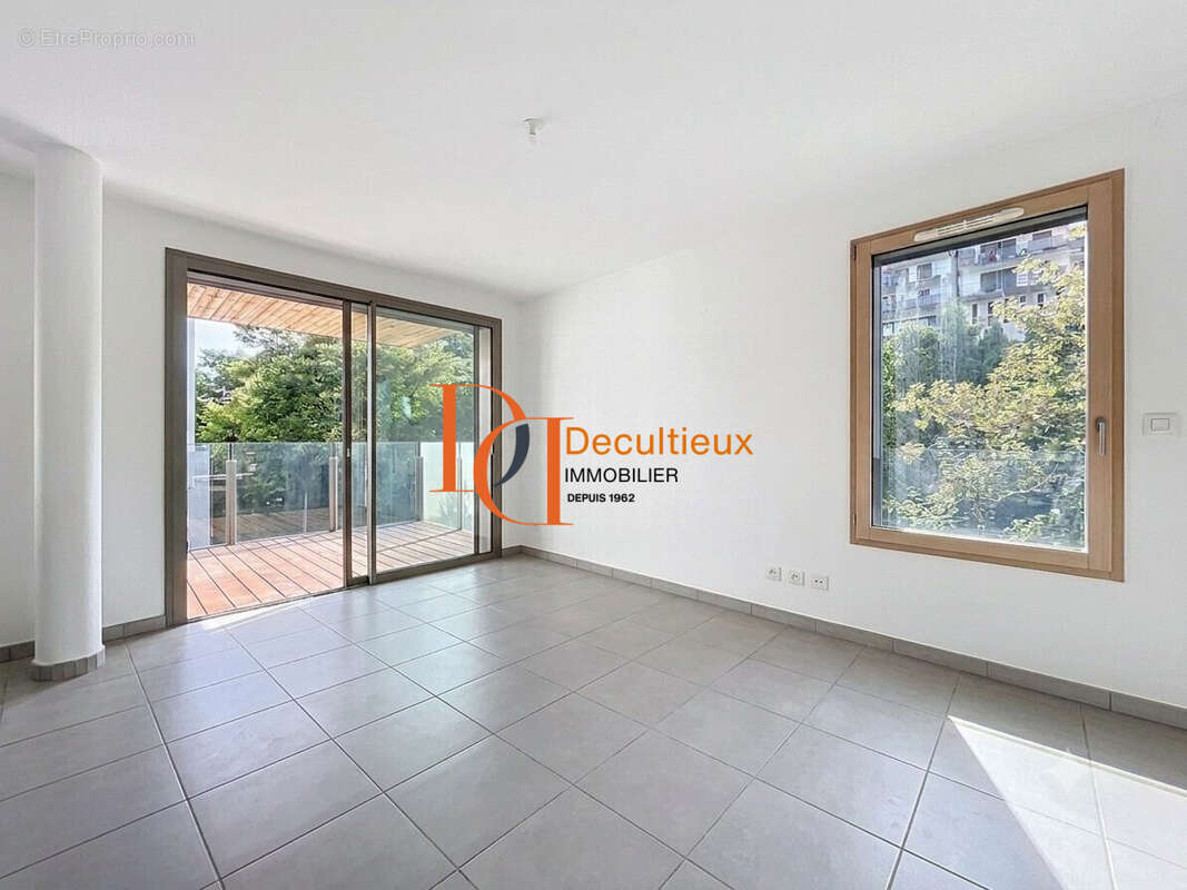 Appartement à LYON-5E