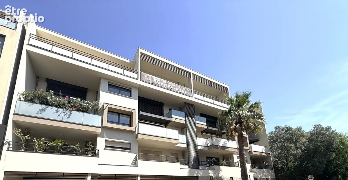 Appartement  récent  Saint Raphael 2 pièce(s) 53 m2 - photo 3