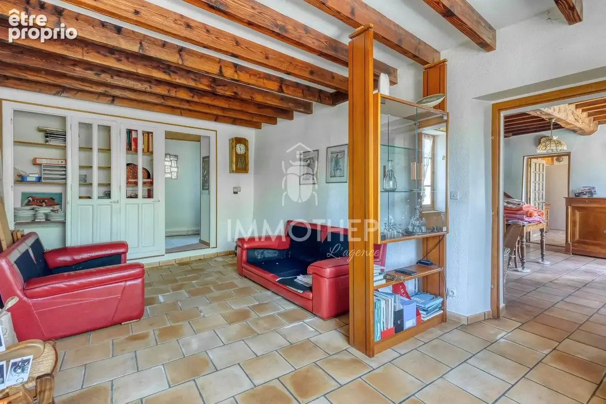 Maison 215 m² à Chimilin  - photo 8