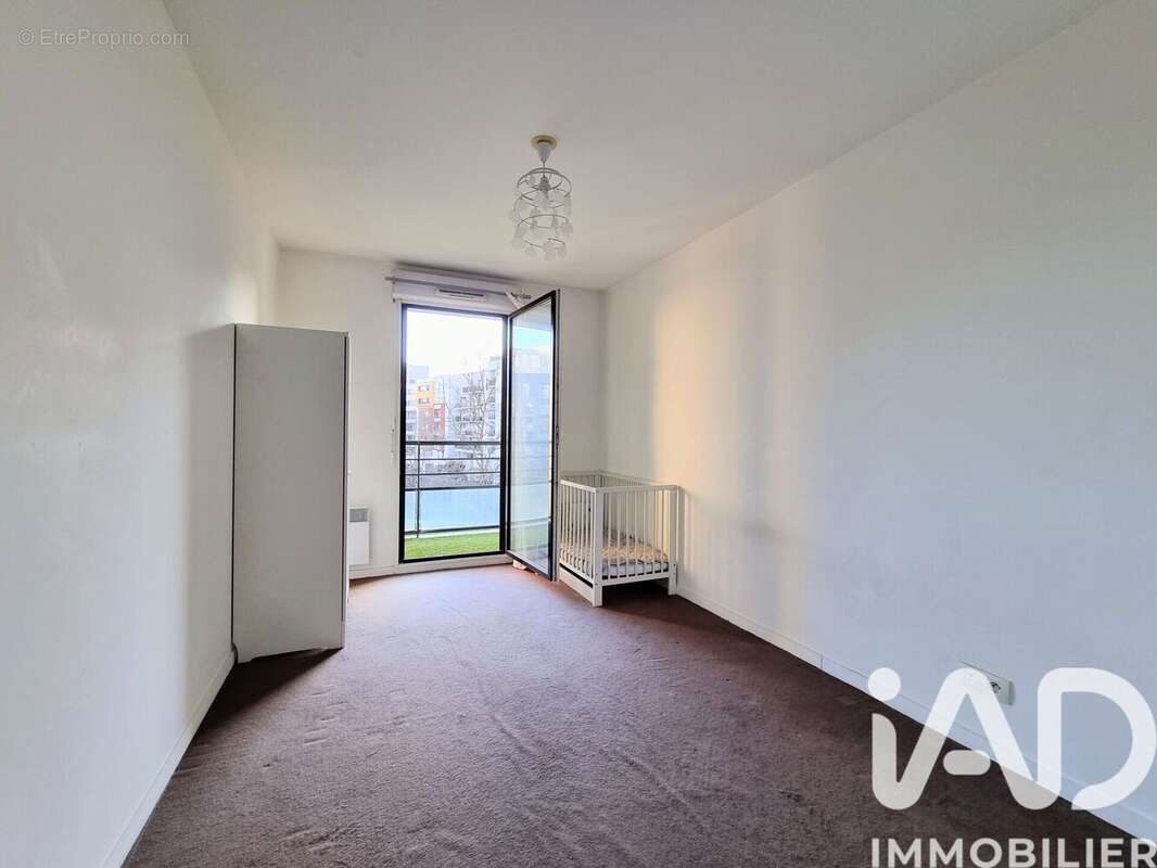 Photo 9 - Appartement à ASNIERES-SUR-SEINE