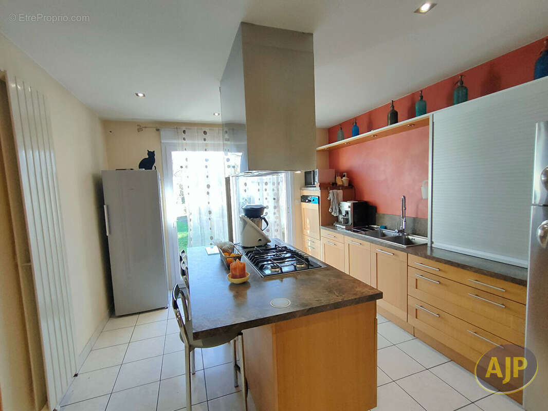 Maison à SAINTE-FLAIVE-DES-LOUPS