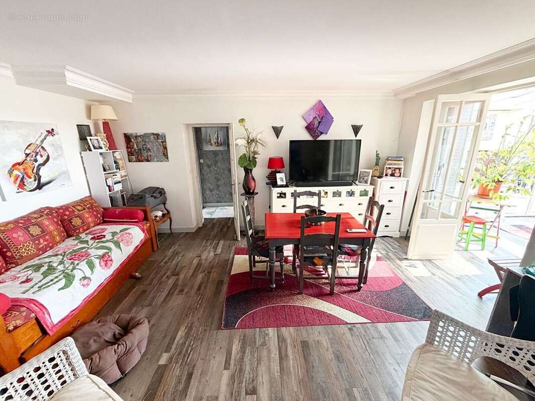 Maison 6 Pièces 177 m2 - photo 7
