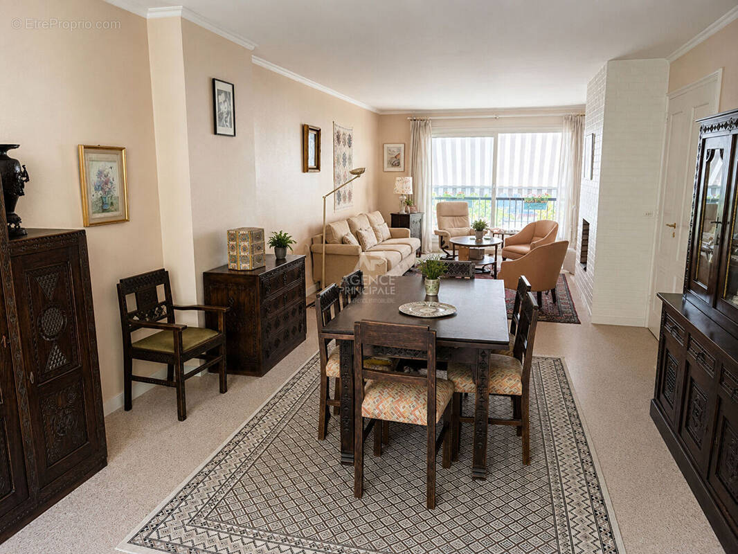 Appartement à SAINT-GERMAIN-EN-LAYE