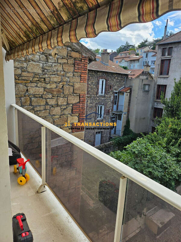 Appartement à SAINT-ETIENNE