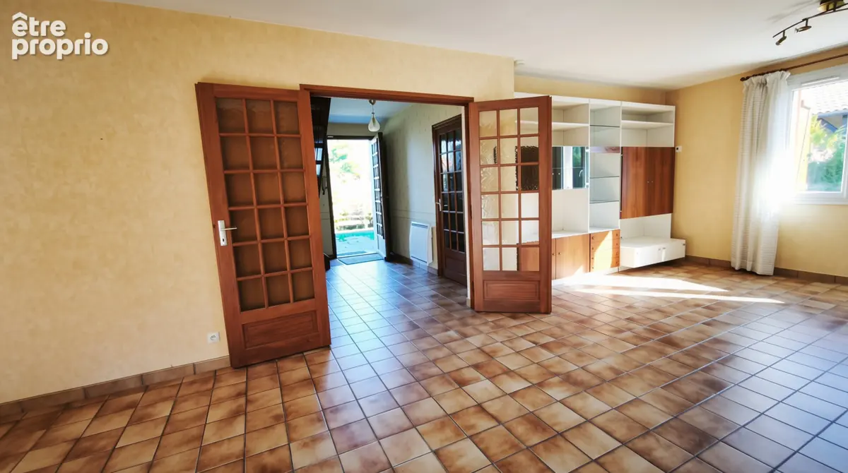 Maison 148m² à saint-denis-lès-bourg - photo 3