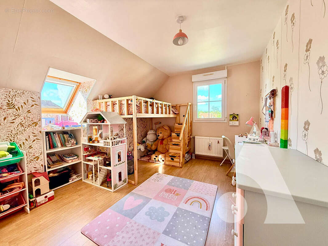 Maison 4 chambres vivable de plain pied sur sous-sol avec jardin - photo 12