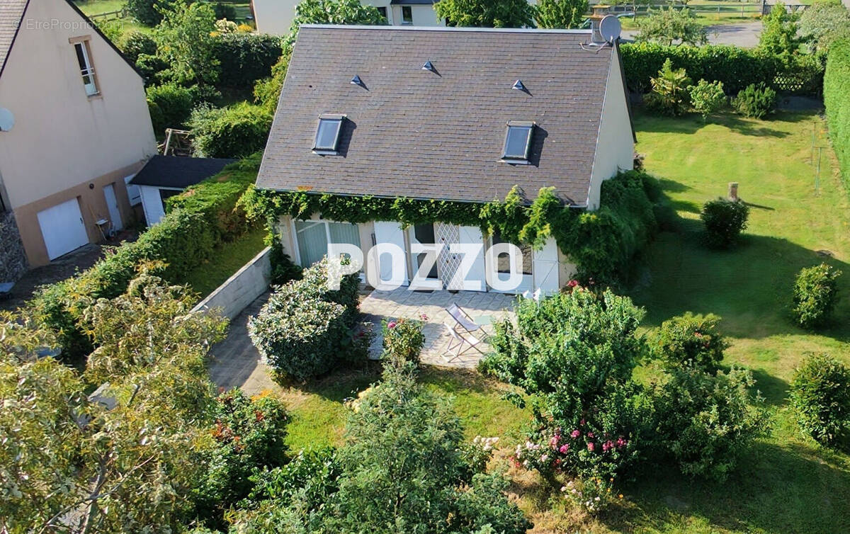 Maison à DRAGEY-RONTHON