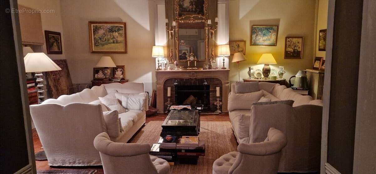 Maison à CHATEAUNEUF-EN-THYMERAIS