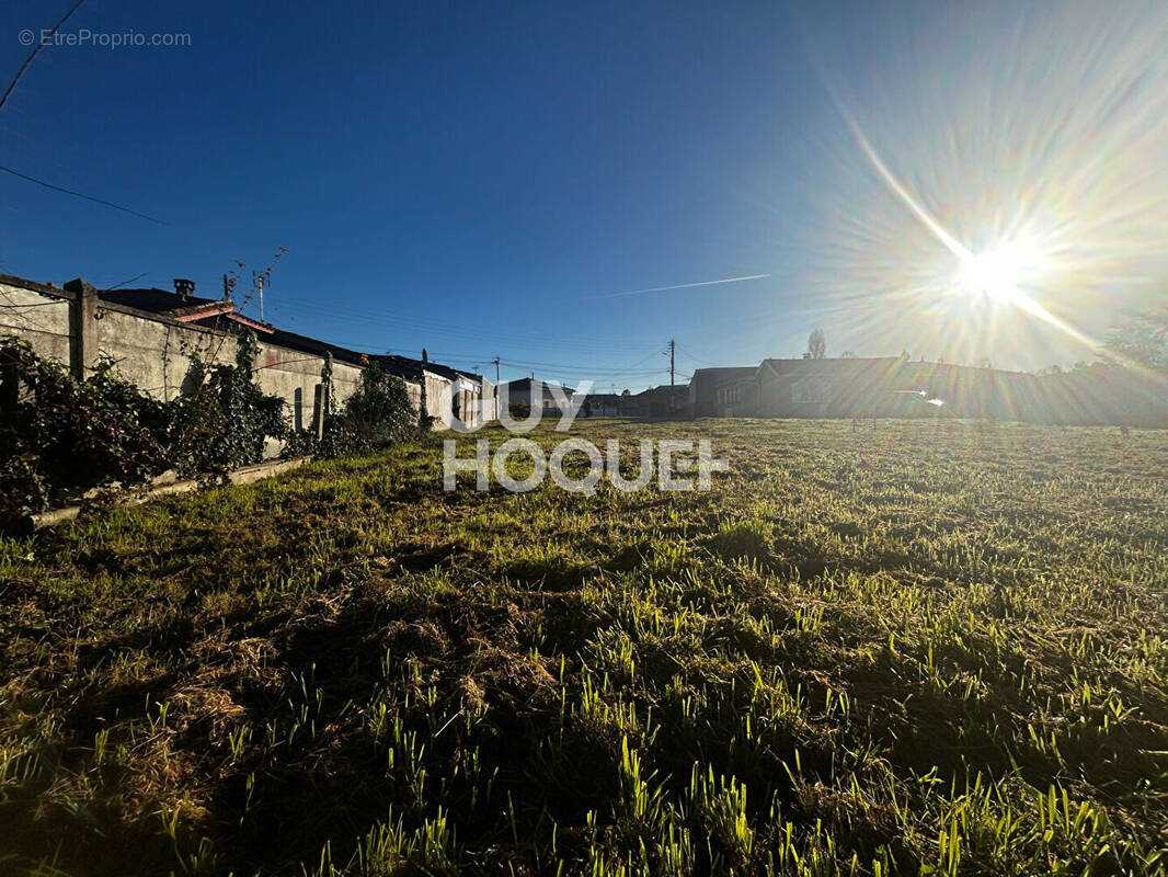 Terrain à GUJAN-MESTRAS