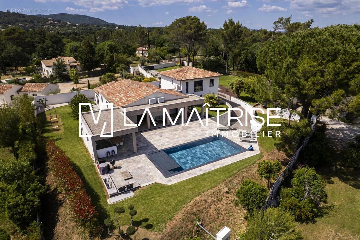 Maison à SAINT-MAXIMIN-LA-SAINTE-BAUME