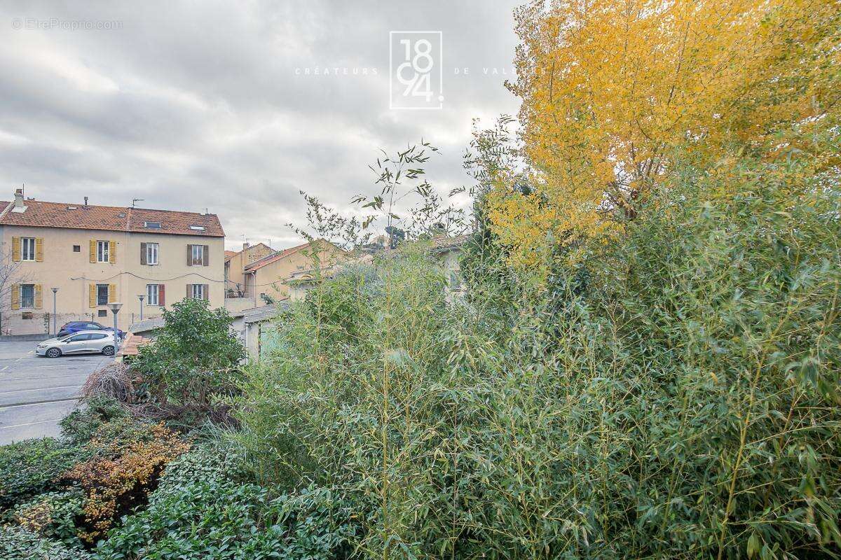 Appartement à MARSEILLE-16E