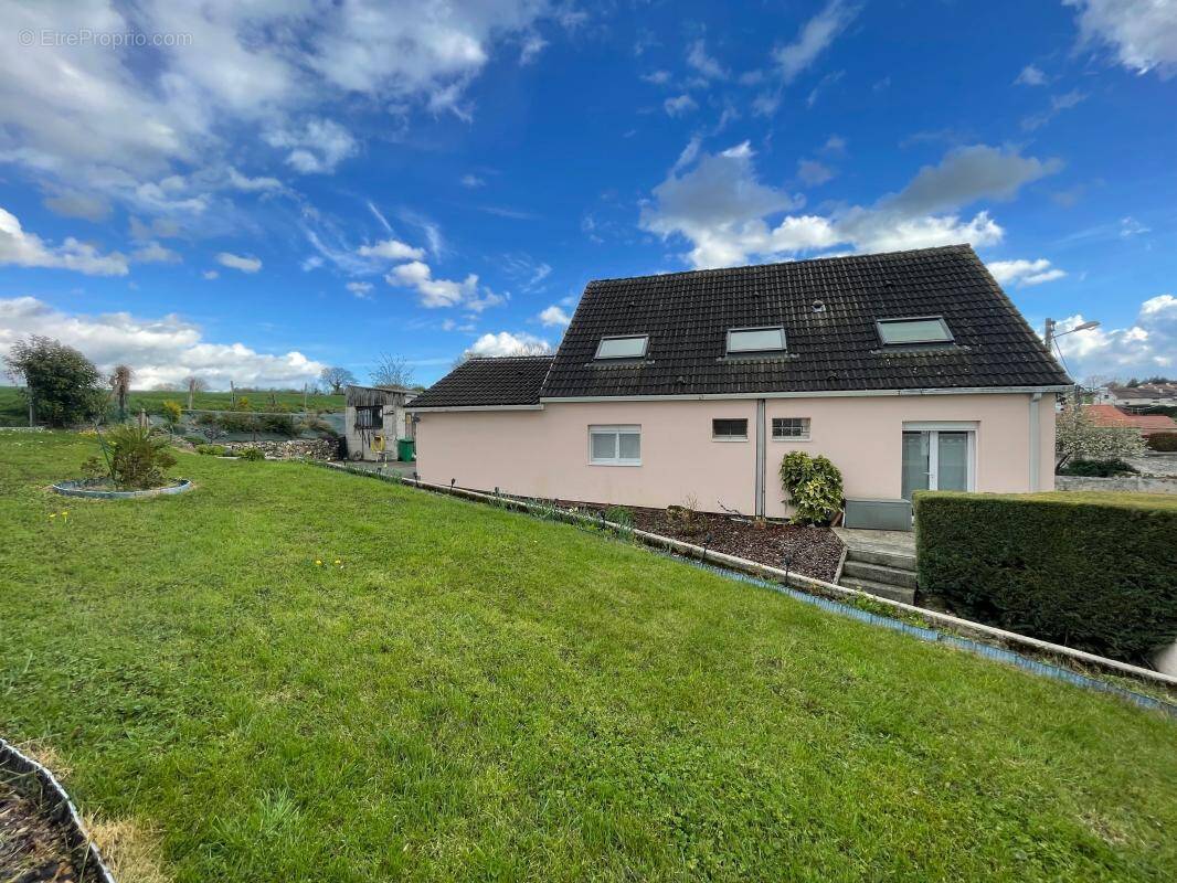 Maison à LIZY-SUR-OURCQ