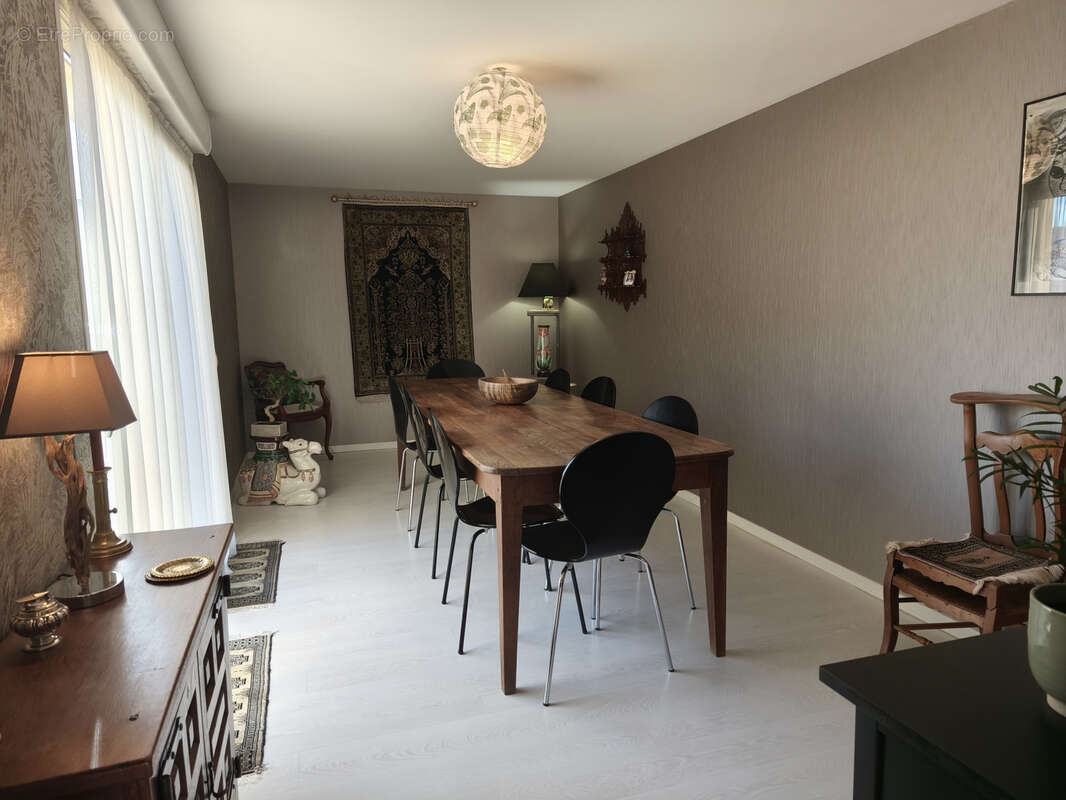 Maison à SAINTE-SAVINE