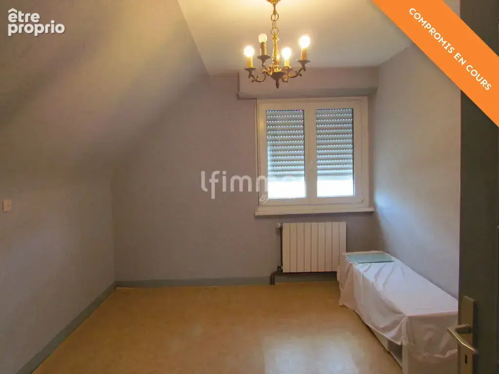 Maison avec une dépendance, sur 7 ares - photo 13