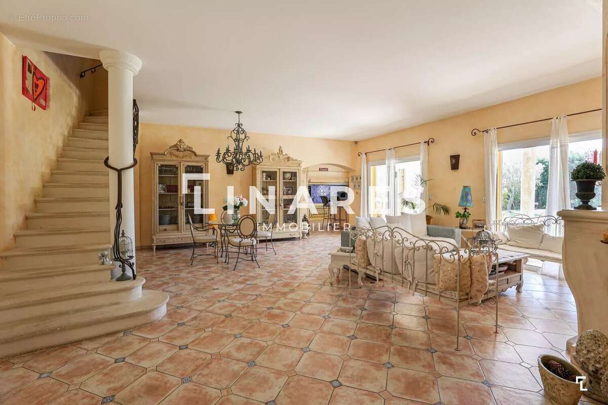 Maison à TRETS