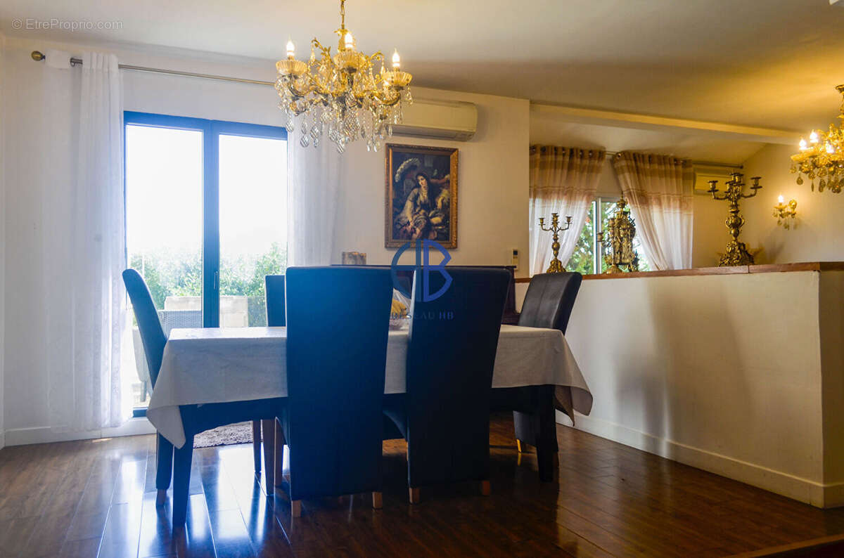 Maison à NOISY-LE-SEC