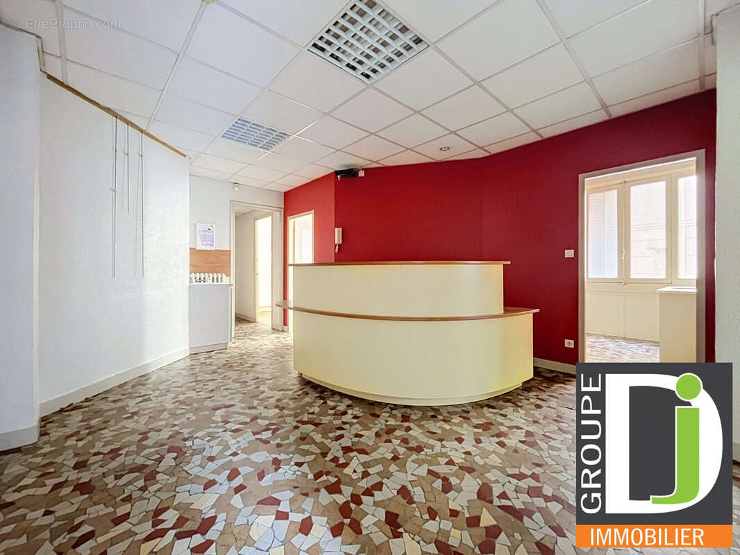 Appartement 108 m² à Valence  - photo 2