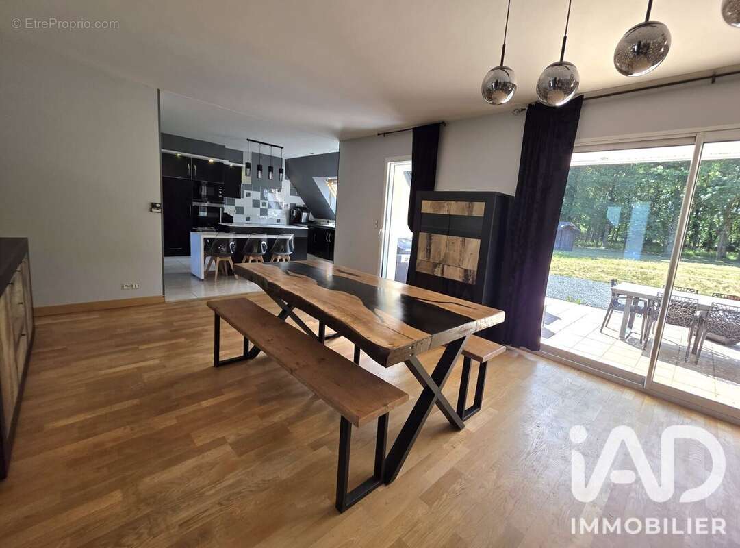 Maison 230 m² à Pedernec  - photo 6