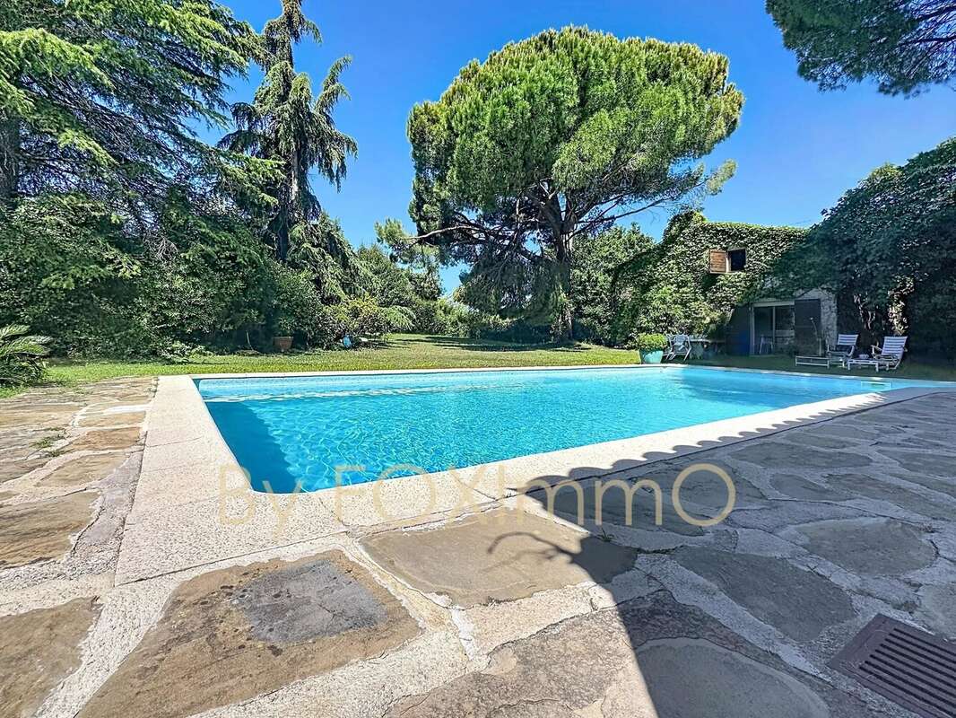 Maison à MOUGINS